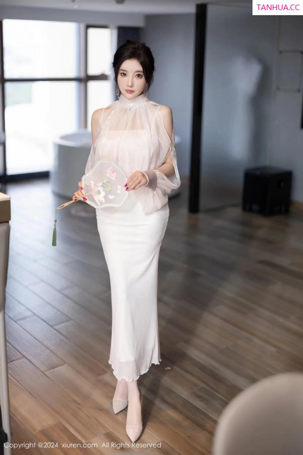 杨晨晨 sugar小甜心CC [XiuRen]高清写真图 2024.03.26 No.8294 杨晨晨Yome 丝袜美腿第12张图片
